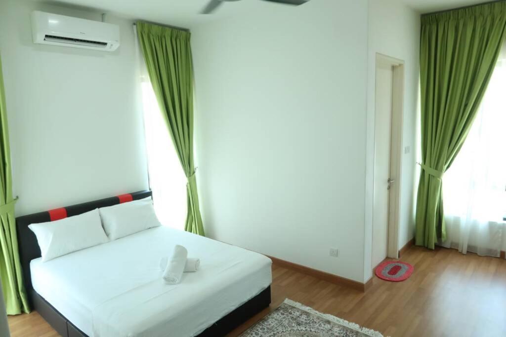 Promo Private Luxurious Nilai Vacation Home Dış mekan fotoğraf