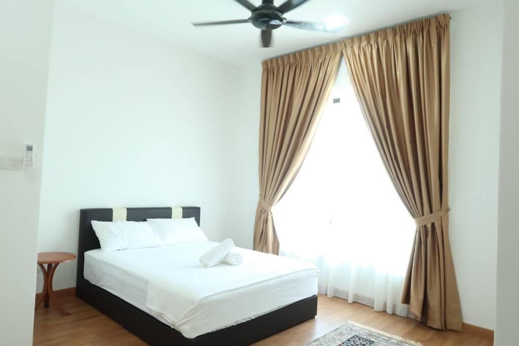 Promo Private Luxurious Nilai Vacation Home Dış mekan fotoğraf