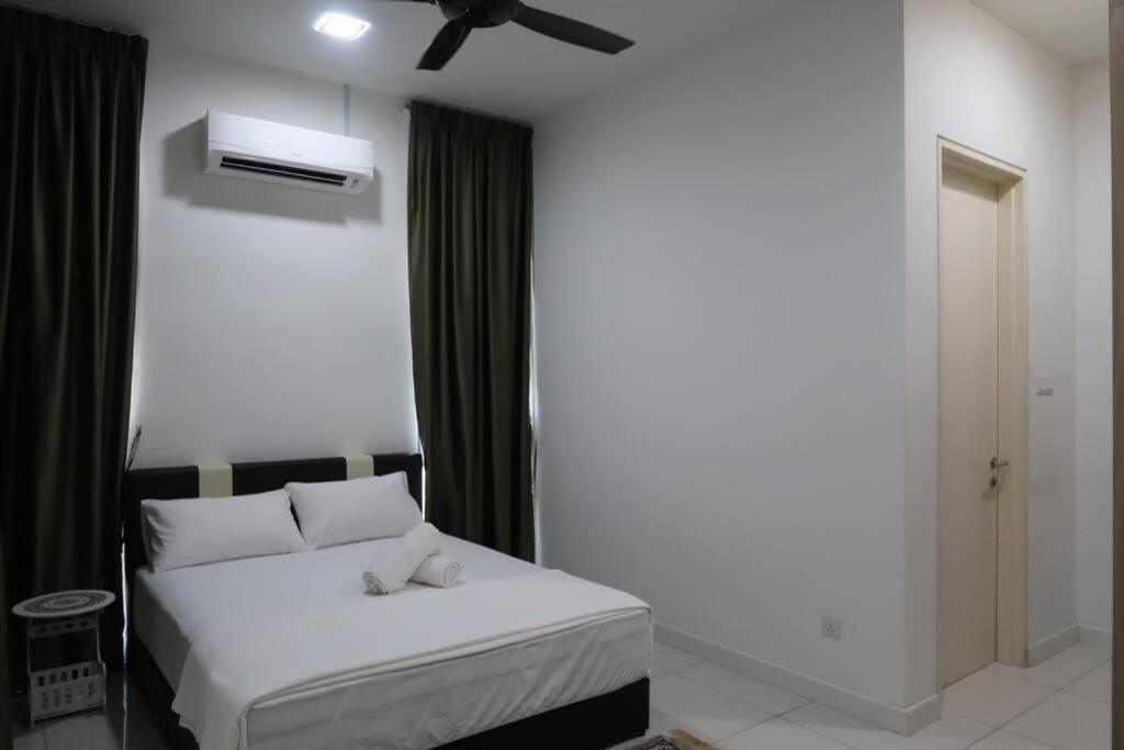 Promo Private Luxurious Nilai Vacation Home Dış mekan fotoğraf