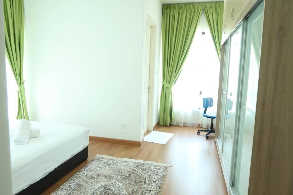 Promo Private Luxurious Nilai Vacation Home Dış mekan fotoğraf