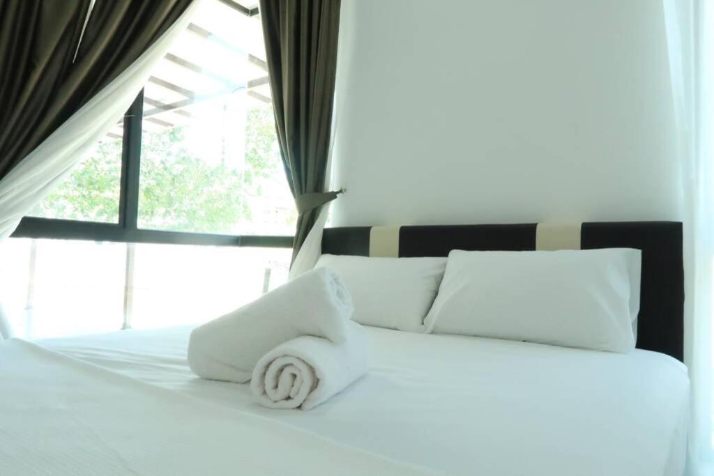 Promo Private Luxurious Nilai Vacation Home Dış mekan fotoğraf